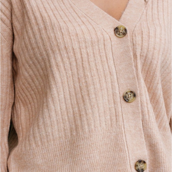 NWT! - Black Tape | Button Down Oversize Cardigan - Picture 11 of 16